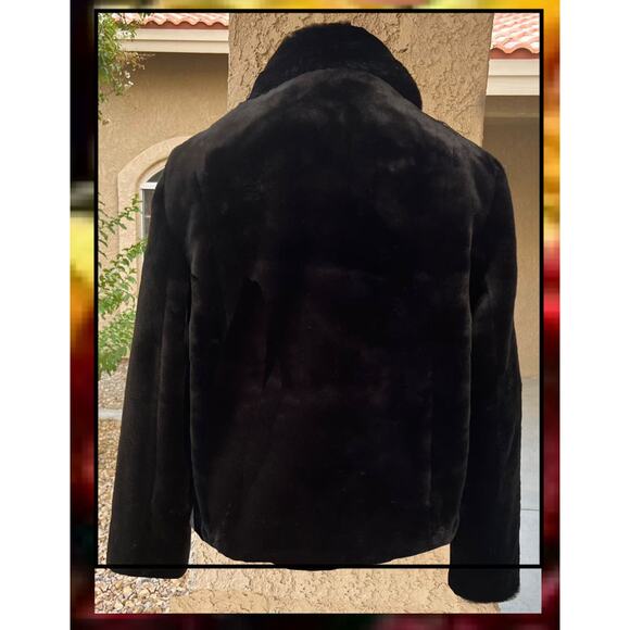 Blank NYC Cropped Open Front Black Faux Fur Jacket Plus Size: L - Picture 4 of 6